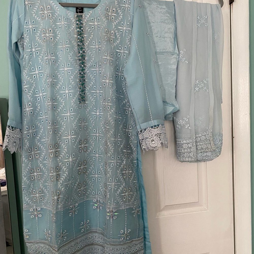 new, never worn. Light Blue Embroidered Dress with Dupatta and raw silk pants